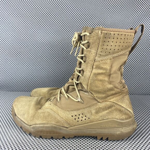 Nike SFB Field 2 8\